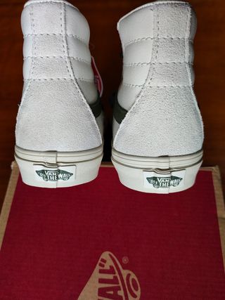 Zapatillas Vans SK8-Hi en blanco nube vintage