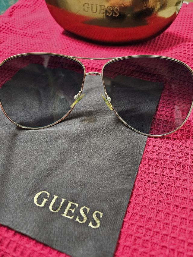 Gafas de sol guess