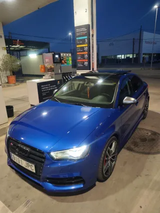 AUDI S3 SEDAN