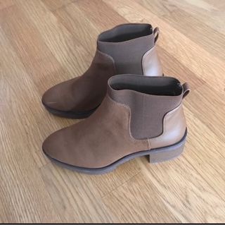 Botines ante marrones