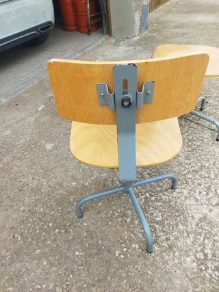 Tres sillas de confeccion 25€cada una