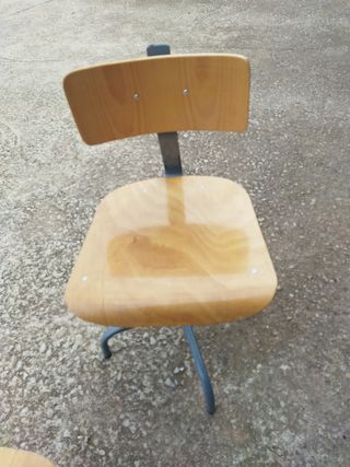 Tres sillas de confeccion 25€cada una