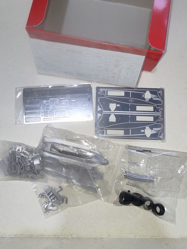 Lotus 88B Courage 1/43 MFH