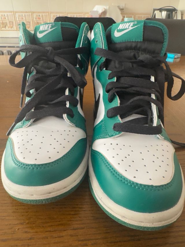 Botines Nike Dunk High Celtics