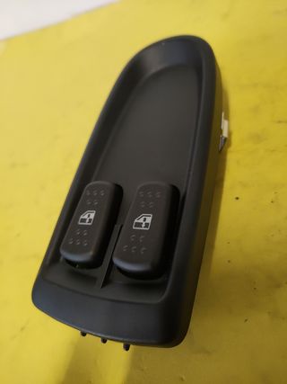 🟢BOTONERA ELEVALUNAS IVECO DAILY 2006-