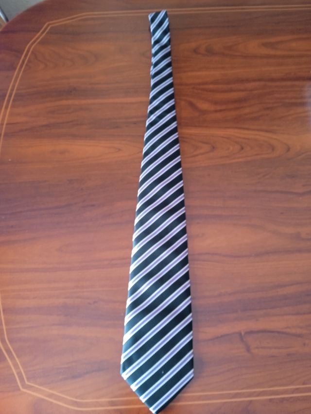 Corbata + gemelos + pañuelo