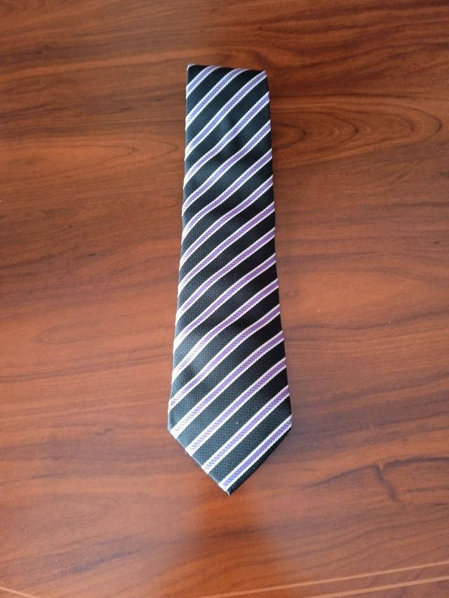 Corbata + gemelos + pañuelo