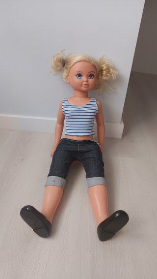 Muñeca grande+ropa!