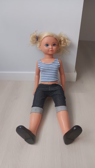 Muñeca grande+ropa!