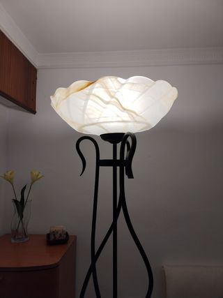 Lampara de pie