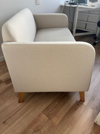 Sofa dos plazas beige URGE VENTA