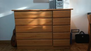 Aparador de pino macizo