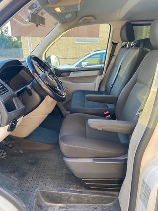 Volkswagen Caravelle 2019