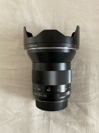 Zeiss 21mm 2.8 ze canon