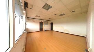 Oficina en venta en Cabanillas del Campo