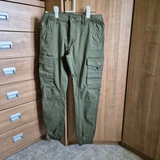 Pantalón tobillero jack & jones