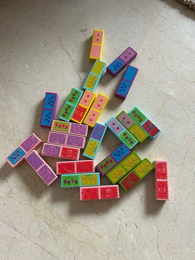 Juego infantil piezas madera