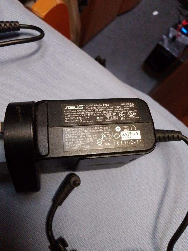 Asus Carregador AD820MO