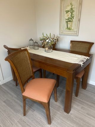 Mesa comedor  4 sillas