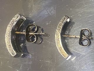 Pendientes de plata y corconitas lilas