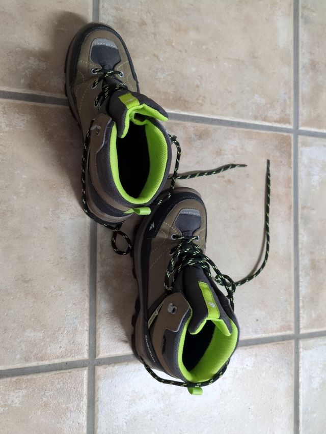 Botas de montaña numero 33