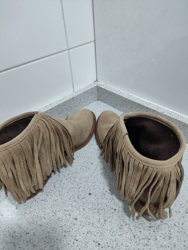 Botines ante nuevos  IS TO ME