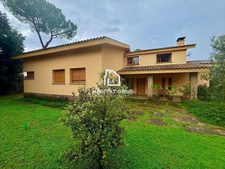Chalet en venta en Taradell