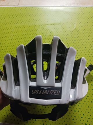 Casco specialized propero. Bici, ciclismo.