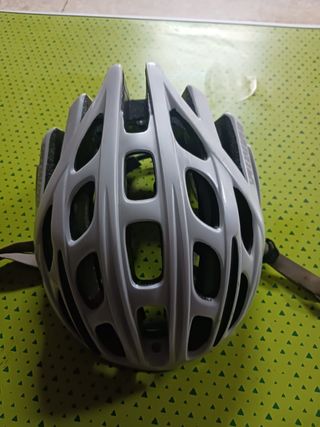 Casco specialized propero. Bici, ciclismo.