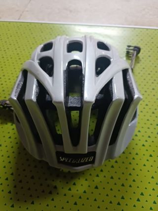 Casco specialized propero. Bici, ciclismo.
