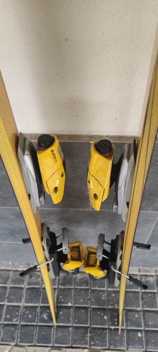 Salomon XFREE 9 850 SKY