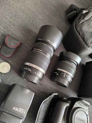 Camara CANON EOS 450D + objetivos + accesorios