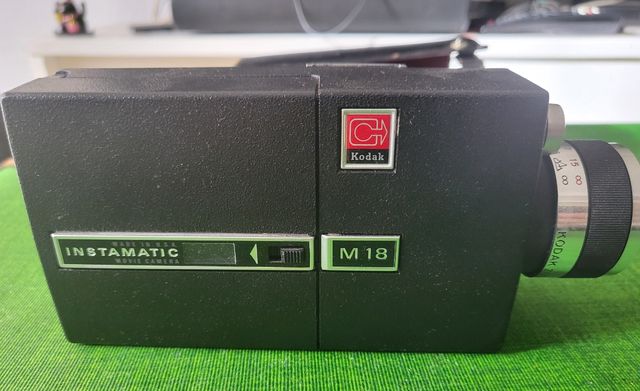 Cámara Super Kodak Instamatic M18 de Segunda mano por 40 EUR en