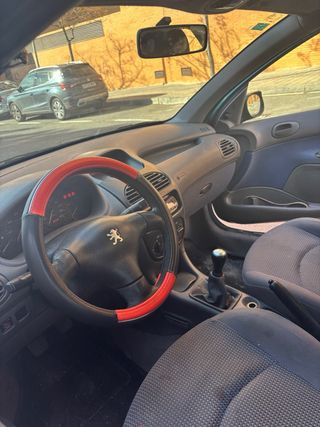 Peugeot 206 1999