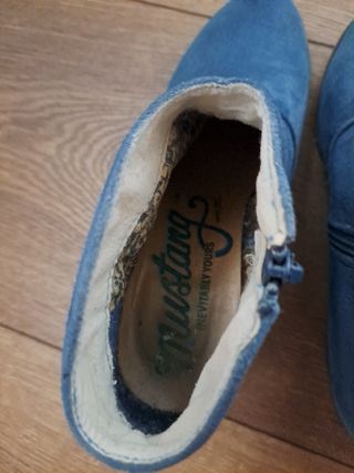 Botin azul talla 38 como nuevo