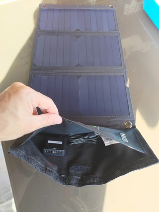 Cargador solar ANKER 21 W.
