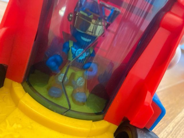 Superthings Rescue Truck