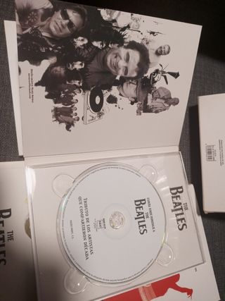 BEATLES en España # Caja DVD + 2 CD