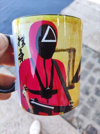 Se vende taza de cerámica