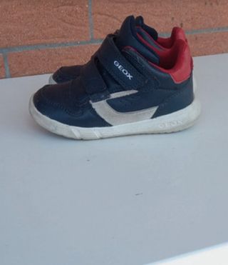 Scarpe bimbo Geox mis. 24