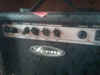 Amplificador guitarra eléctrica