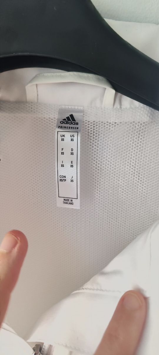 REAL MADRID ADIDAS CHUBASQUERO