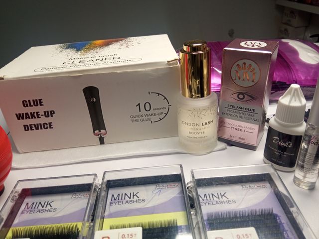 Vendo accesorios para Pestañas