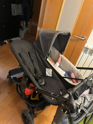 Mountain Buggy Carrycot Plus Duet V3.2 herringbone