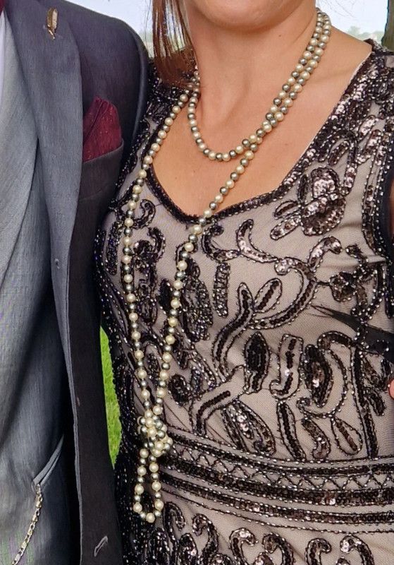 Collana di perle lunga e bicolore