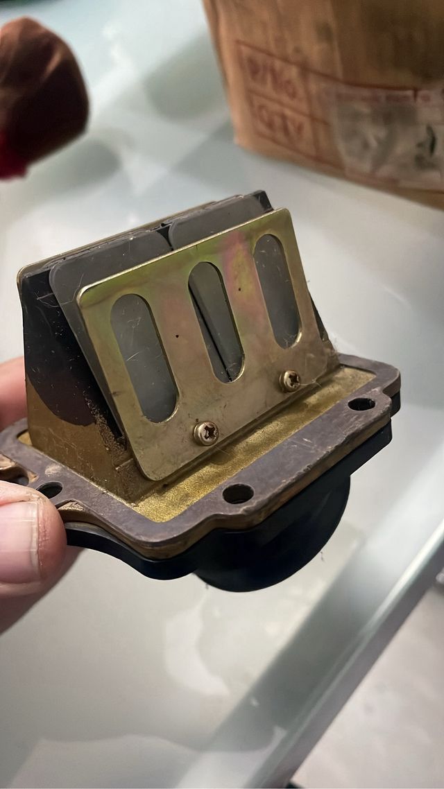 Kawasaki Caja laminas y Tobera