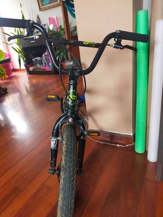 BMX Radio Revo 16' niño