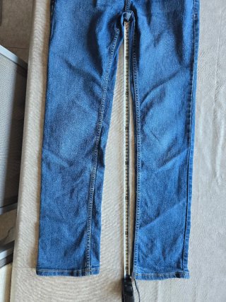 Pantalón tejano Levi's 511 15- 16 años