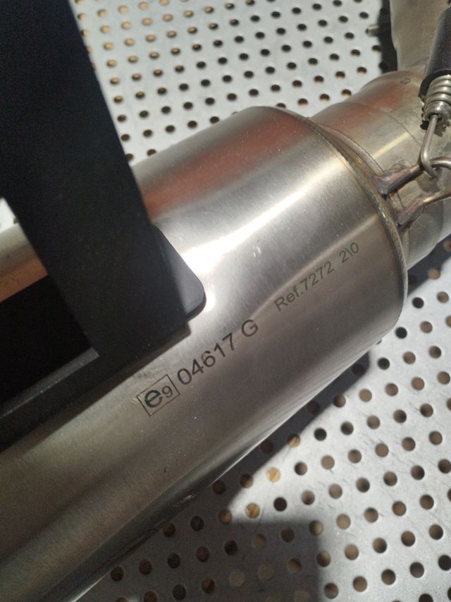 Escape Kawasaki Z 900 RACE