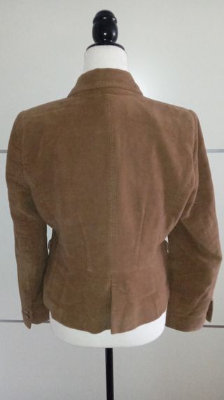 Americana aterciopelada camel Zara